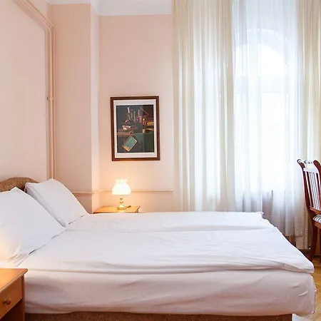 Center - Dobrinjska Hotel