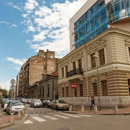 Center - Dobrinjska