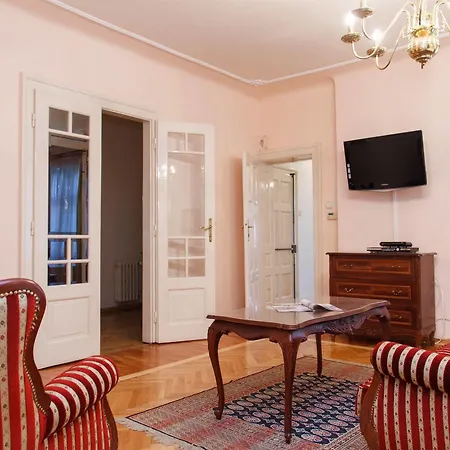 Center - Dobrinjska