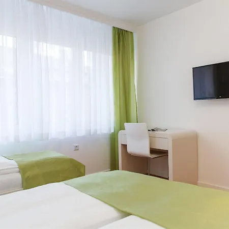 Center - Dobrinjska Hotel