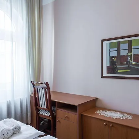 Center - Dobrinjska 4*